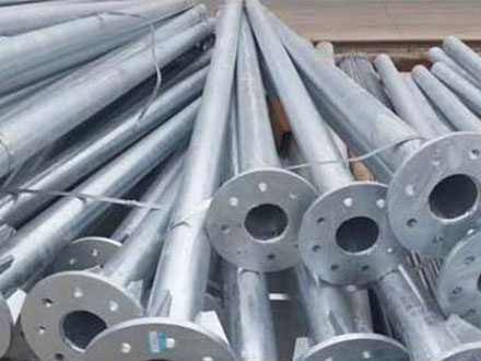 沈阳道路标志杆：道路安全里程碑